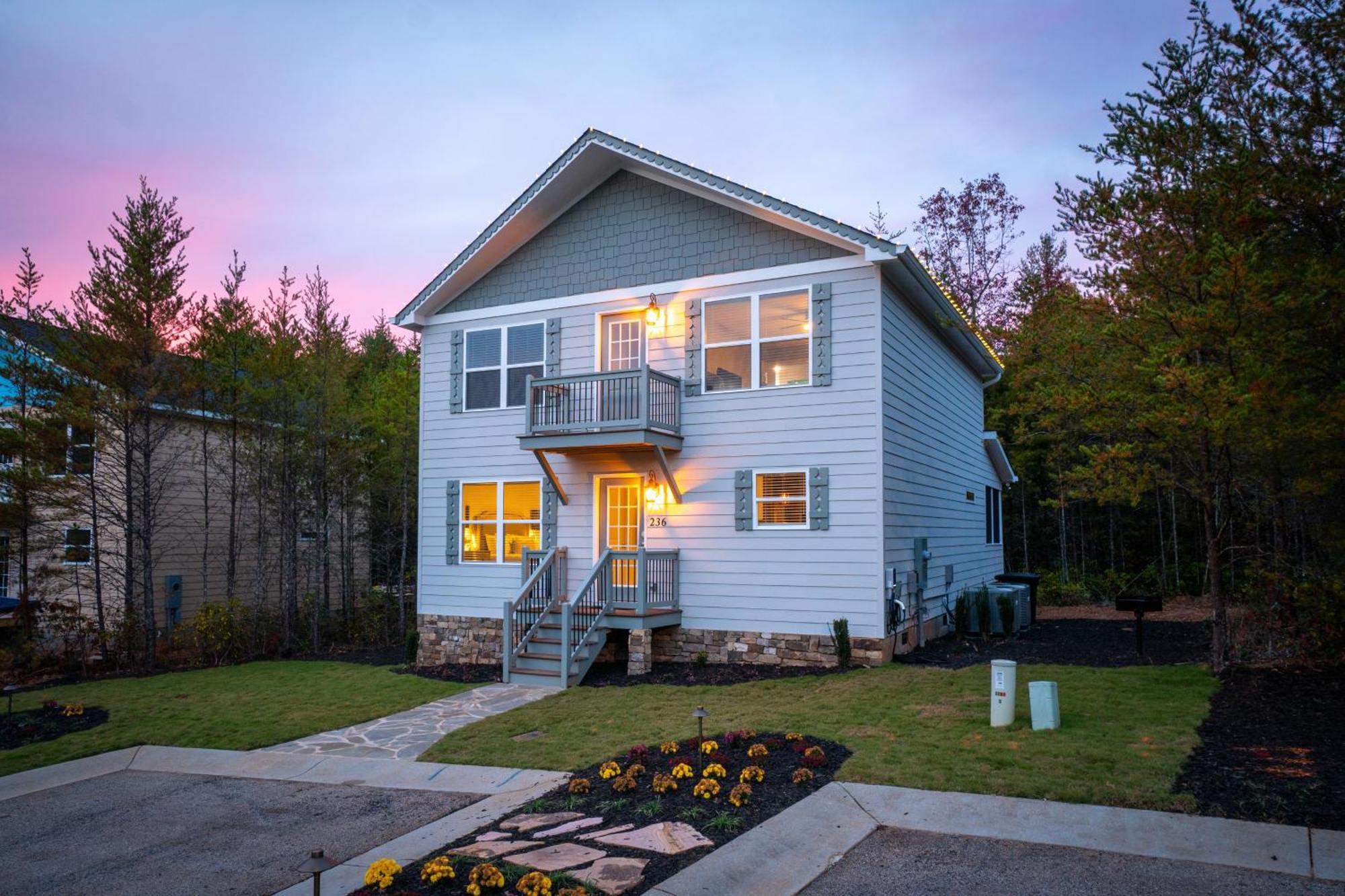 Par-Tee Haus I- Game Room & Hot Tub-Walk To Helen Luaran gambar