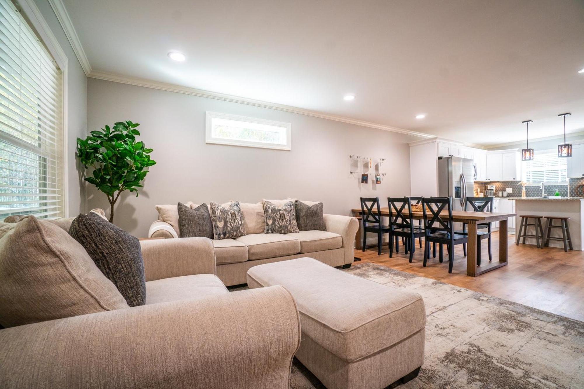 Par-Tee Haus I- Game Room & Hot Tub-Walk To Helen Luaran gambar